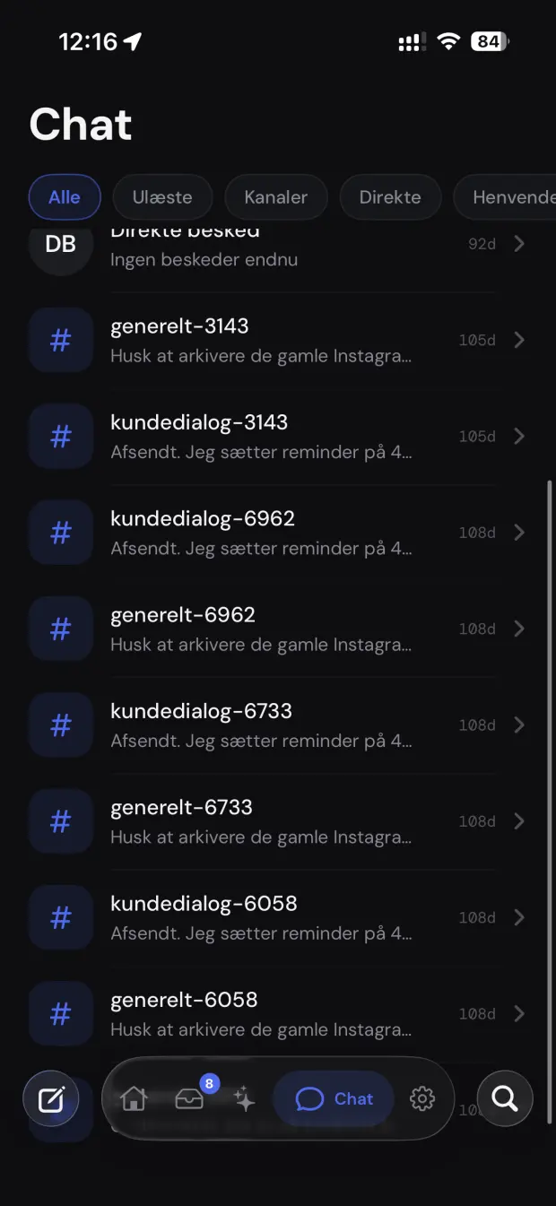 Chat og kanaler i Replied-appen